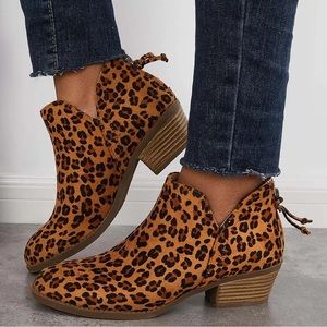 Suede western ankle cut out chunky block, low heel booties size 9 animal print